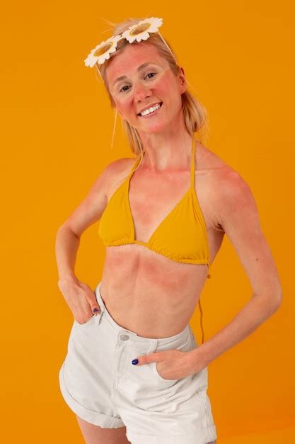 Imágenes de Mujer Retra Bikini Descarga gratuita en Freepik