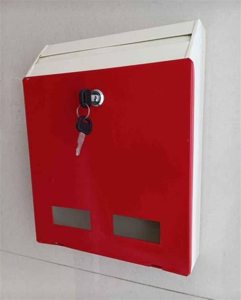 Red And White Stainless Steel Home Letterbox Lock With Two Keys Size