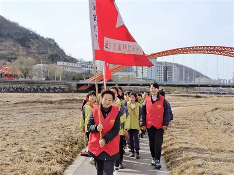 50余名“红领巾”志愿者开展社区文明实践活动 陕西文明网