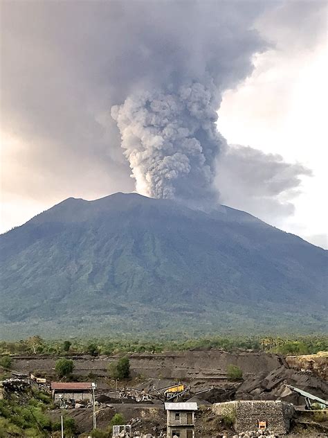 2017–2019 eruptions of Mount Agung - Wikipedia