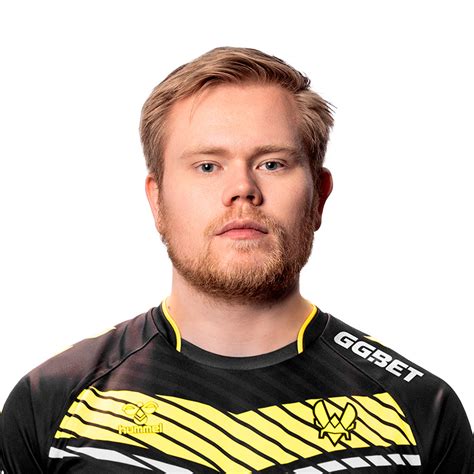 Emil Magisk Reif Cs Go Player Profile Esports Transfers