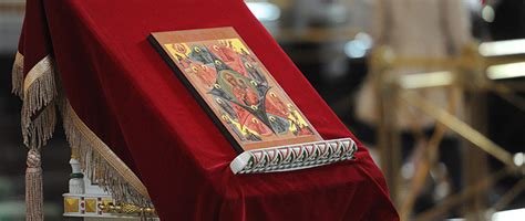 «Неопалимая Купина» икона Божией Матери: значение, в чем она помогает