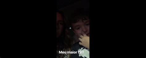 V Deo Filho Mais Velho De Patricia Abravanel Pedro Esbanjou Fofura Ao