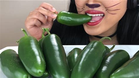 Asmr Spicy JalapeÑo Pepper Platter Crunchy Eating Sounds Asmr