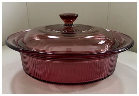 Corning Vision Cranberry Qt Covered Casserole Ruby Lane