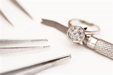 JEWELRY REPAIR SERVICES