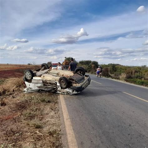 MOTORISTA DE VEÍCULO PLACA DE JAÍBA MORRE EM ACIDENTE DE TRÂNSITO