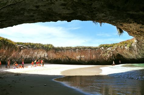 Islas Marietas Playa Escondida Puerto Vallarta Tours