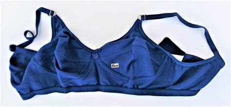 Plain Non Padded Ladies Bra Curved Center More For Inner Wear Size