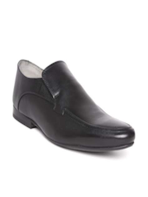 Buy Clarks Men Black Leather Formal Shoes Formal Shoes For Men 985908