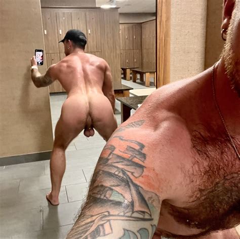 Tw Pornstars Jarrod James Twitter Just The Casual Gym Selfie