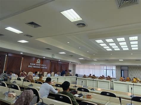 Polemik Ppdb Komisi V Dprd Lampung Langsung Gelar Rdp Referensirakyat