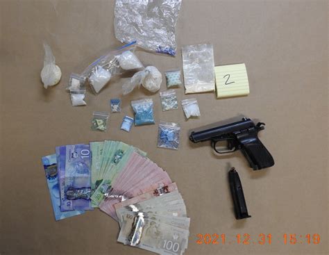 Rcmp Bust Drive Thru Drug Trafficking Operation At Kelowna Hotel