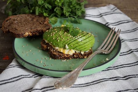 Tartine Avocat Et Oeuf Brouill Casserole Chocolat