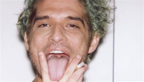 Tyler Posey Publica Un Video Desnudo Zona Gay