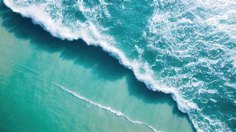 Beach Ocean Waves Aerial View 4K #5620i Wallpaper PC Desktop