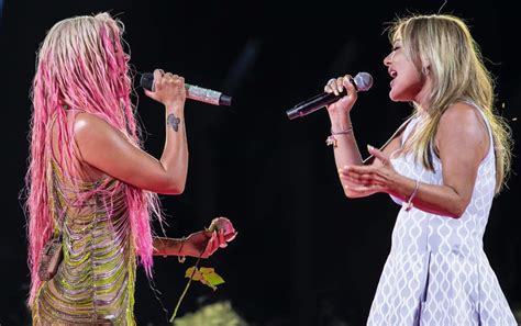 Amaia Montero Sorprende Al P Blico En El Concierto De Karol G En Madrid