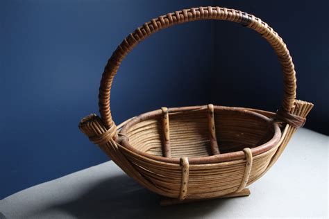 Japanese Hanakago Bamboo Flower Basket Etsy Flower Basket Basket