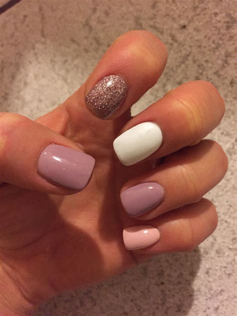 Pretty Spring Ombre Just The Right Amount Of Statement Simple Gel Nails Cute Shellac Nails