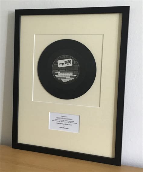 Arctic Monkeys When The Sun Goes Down January Framed Vinyl