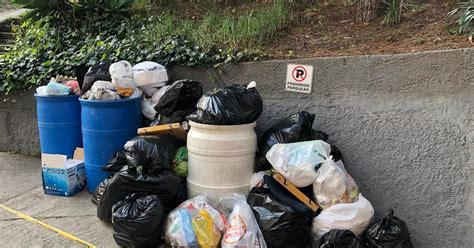 Ciudadanos De Bogotá Denuncian Que Sigue Crisis De Basura