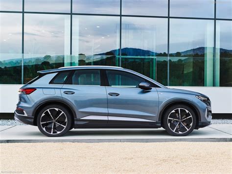 Audi Presenteert Nieuwe Suv Audi Q E Tron Fleximo