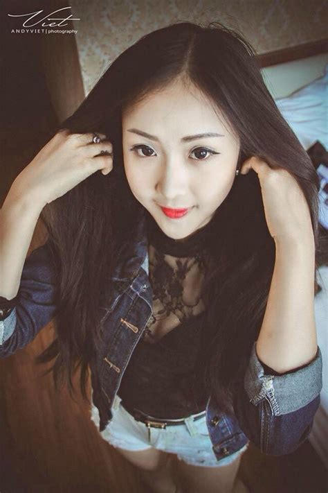 Tăm tia nhan sắc hot girl Cong Cớn của Cao đẳng Sư phạm