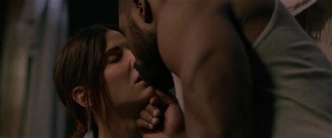 Nude Video Celebs Sandra Bullock Sexy Bird Box