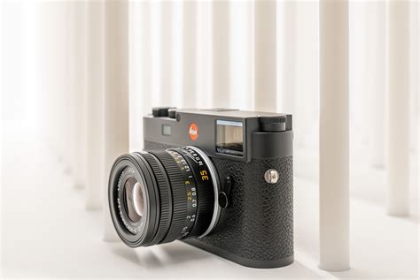 Leica S M Full Frame Rangefinder With Flexible Resolution Rangefinder