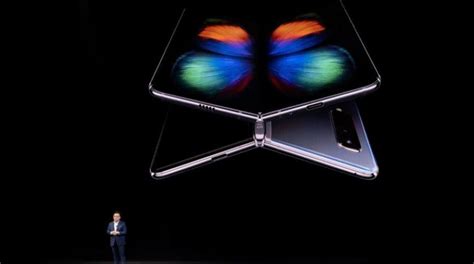 Samsung Katlanabilir Telefonu Galaxy Fold U Tan Tt