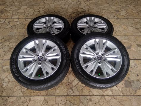 Jual Velg Mobil Original Innova Venturer Ring 17 Lebar 6 5 ET35 Pcd 5x114