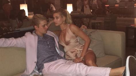 Justin Biebers Rumored Girlfriend Hailey Baldwin Clarifies Their Relationship Abc News