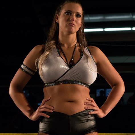 Hot Sexy Kelly Klein Bikini Pics