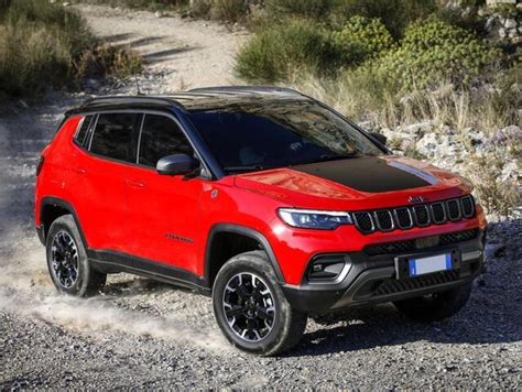 Jeep Compass 1 3 T4 240cv Phev At6 4xe Trailhawk Nuove Listino Prezzi Auto Nuove Automoto It