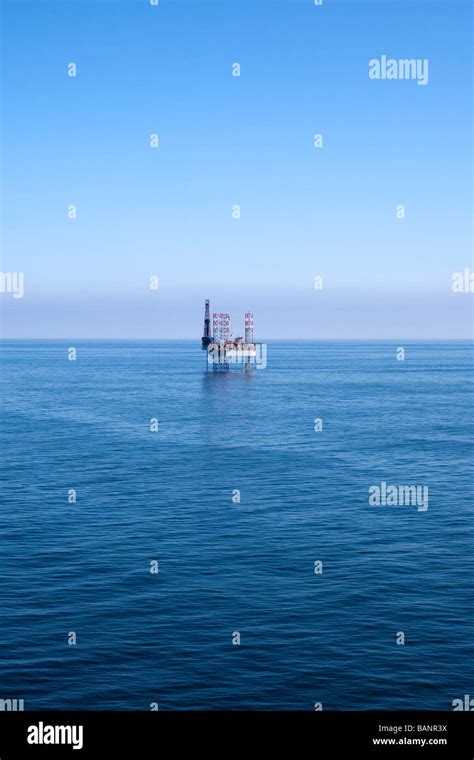 North Sea Oil Rig Stock Photo - Alamy