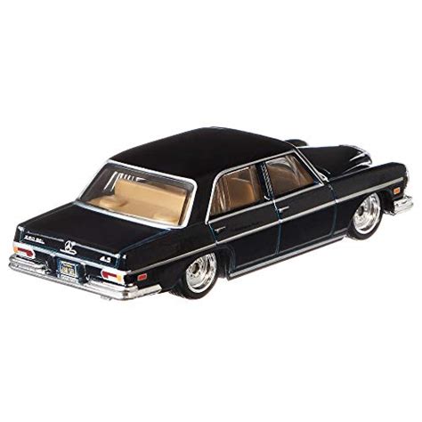 Hot Wheels Mercedes Benz Vehicle Classics Dude