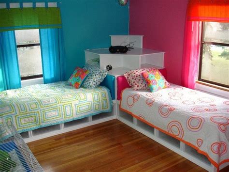 How to Build Twin Corner Beds With Storage | DIY projects for everyone!