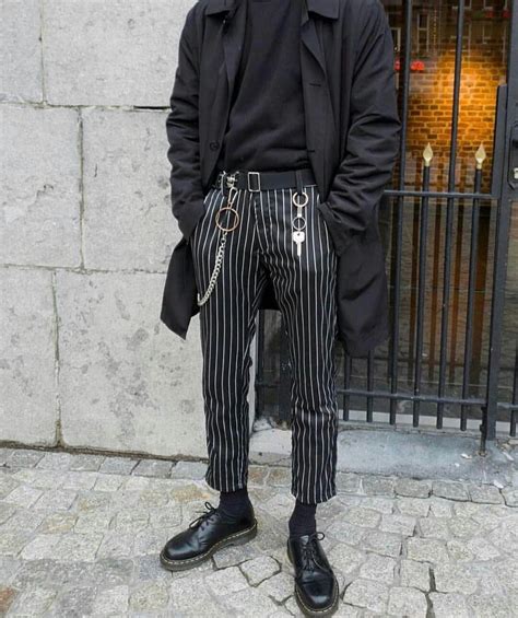 Pin By Semih Karaman On Men Style Streetwear Outfit Mens Outfits