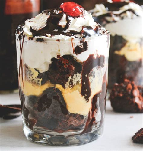 Hot Fudge Brownie Sundae Bakes By Chichi