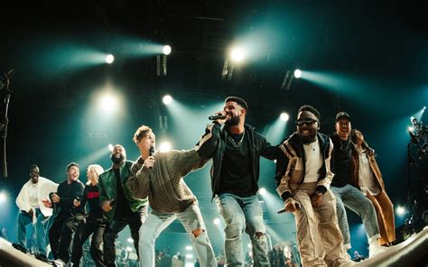 Jehovah novo sucesso de Elevation Worship Chris Brown Comunhão