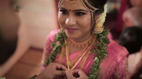 Dr Rohini Andsreyas Kerala Best Hindu Wedding Highlights 2022 Photopeekweddings Youtube