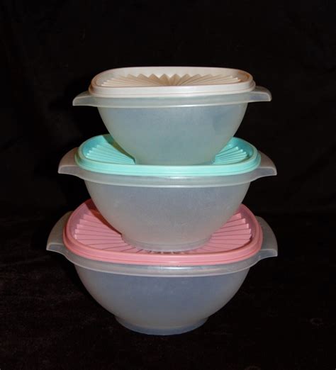 NEW Vintage Tupperware Servalier Bowls Set SUNBURST SEALS Pink Aqua