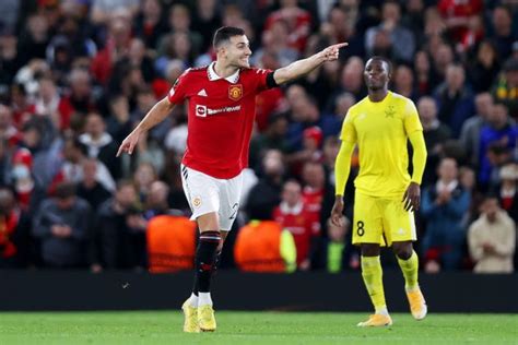 Barcelona Suffer Setback In Pursuit To Sign Diogo Dalot