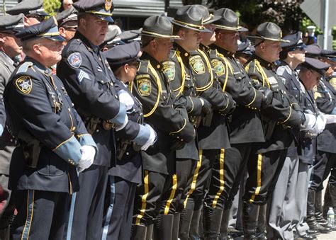 Thousands Pay Their Respects To Fallen Officer Sgt Michael Chesna