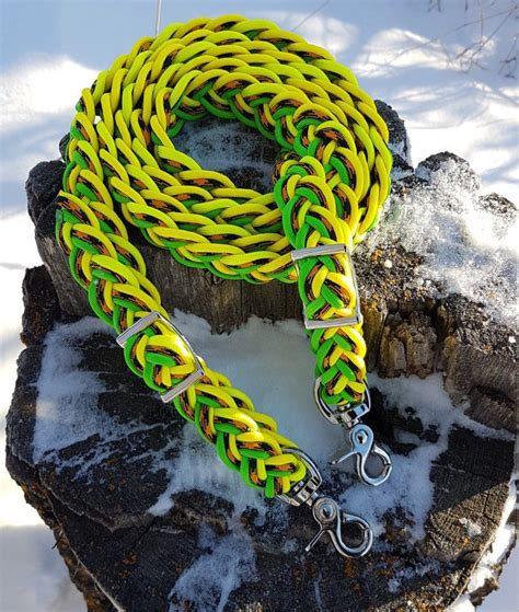 Paracord Horse Riding Reins Bright Colored Equestrian Show Tack