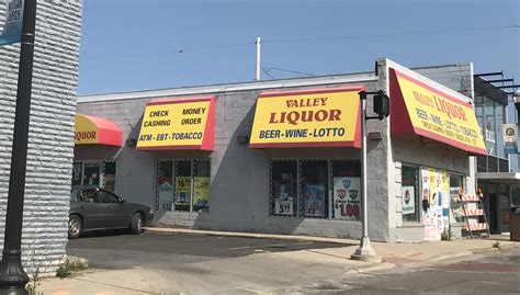 Liquor Store Owners Think Its Great For State To Ban Nearby