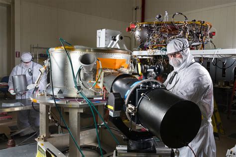 Insight Cruise Stage And Lander In Assembly Nasas Insight Mars Lander