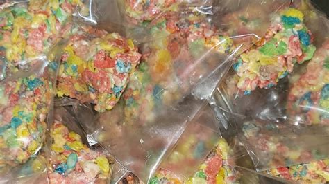 Making Edible Fruity Pebble Squares In 10 Minutes Baking Cooking Nyc