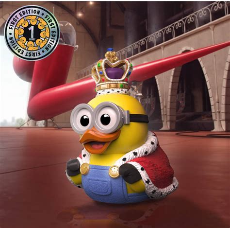 Official Minions King Bob Tubbz Cosplaying Duck Collectable — The Foo