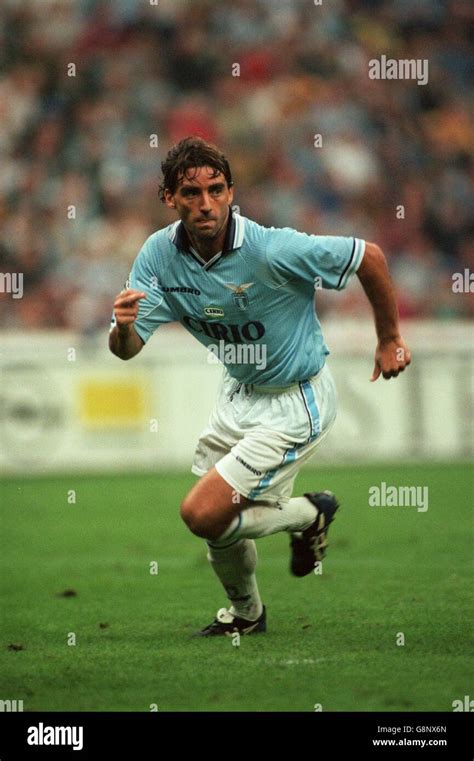 Roberto Mancini Lazio Hi Res Stock Photography And Images Alamy